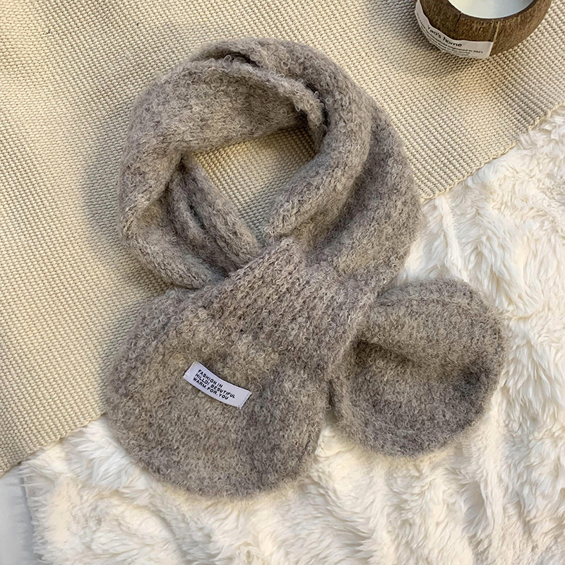 Otoño y invierno bufandas mujeres 2025 nuevo estilo coreano orejas de color sólido pequeño cuello de punto lana bufandas cruzadas