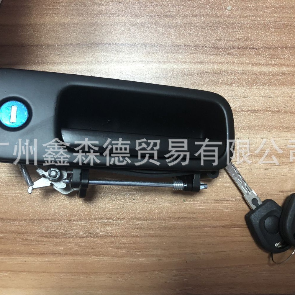 Enlace de investigación directa de fábrica manija de puerta de cola con llave de cilindro de cerradura 1J6827565B