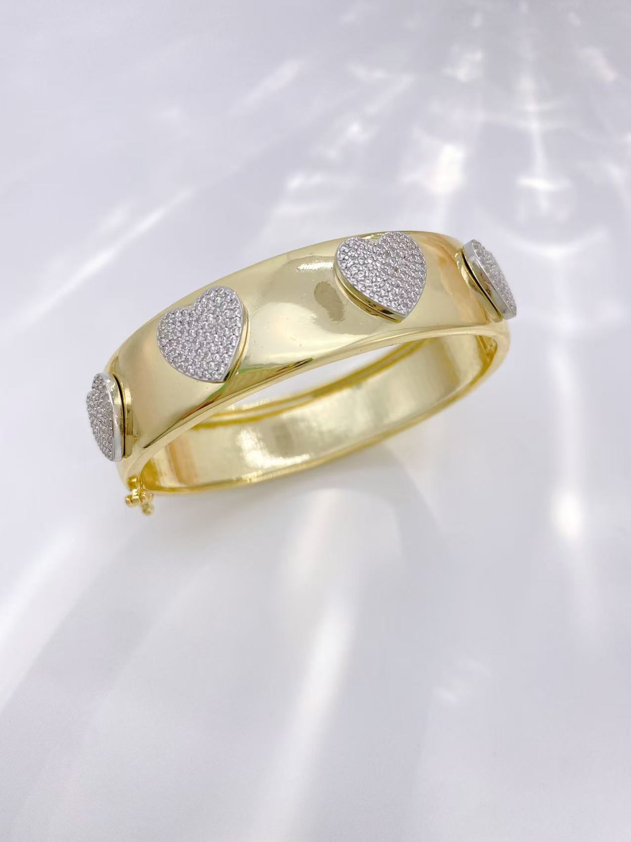 Women's Gender Copper Zircon Star Heart Shape Mixed Metal Plating Vintage Style Classic Style Bangle For Women's