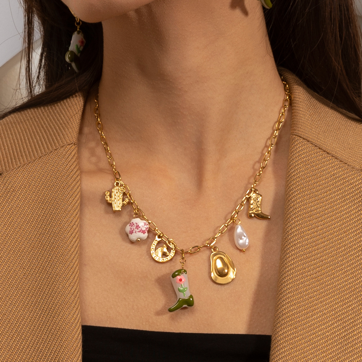 Collar de acero inoxidable TENA Europa y los Estados Unidos ligero de lujo nicho de zapatos de cerámica collar de colgante de titanio acero para mujeres no se desvanecen ventas calientes