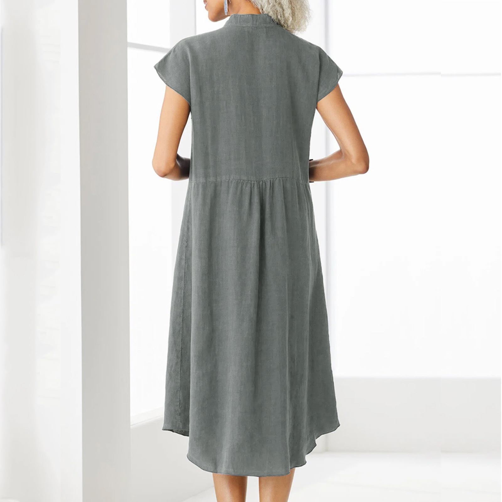 Loose Version Solid Color Pattern Summer Season Wholesale Women'S Vintage Style Pocket Patchwork Solid Color Holiday Daily Standing Collar Short Sleeve Regular Dress