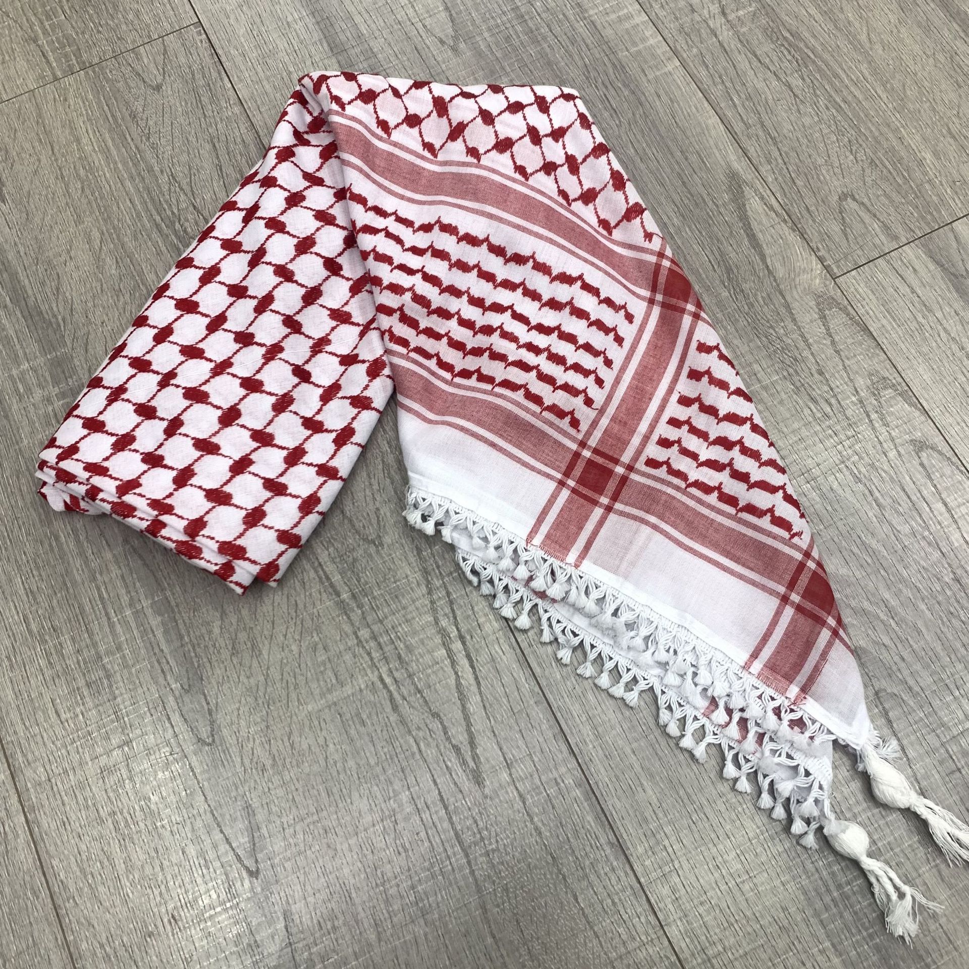 Red and white arabic double knot