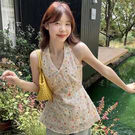 韩系甜美设计感v领挂脖无袖背心吊带女夏季新款碎花衬衫外穿上衣