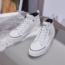 ��Ƥ�Ў�С��ЬŮ2025�����¿�ӽqƽ��Ь�ӱ�������e�\�Ӱ�Ь