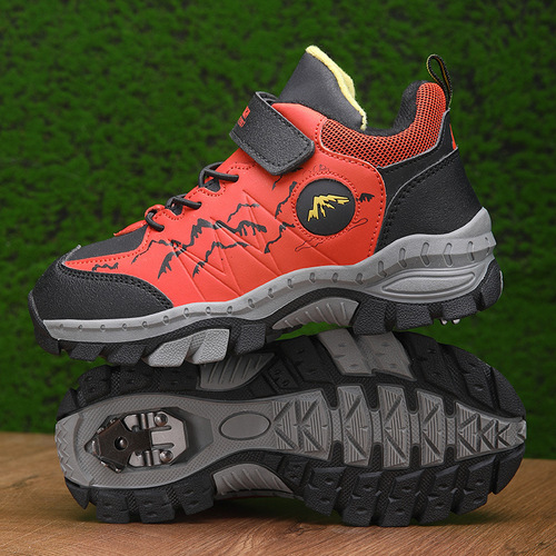 Winter boys' cotton shoes, children's fleece-lined sneakers, warm double-cotton snow boots for older children, outdoor shoes.