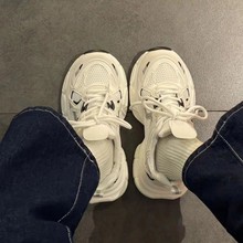 2025新款韩版时尚休闲运动鞋女爆款百搭厚底老爹鞋透气单鞋圆头