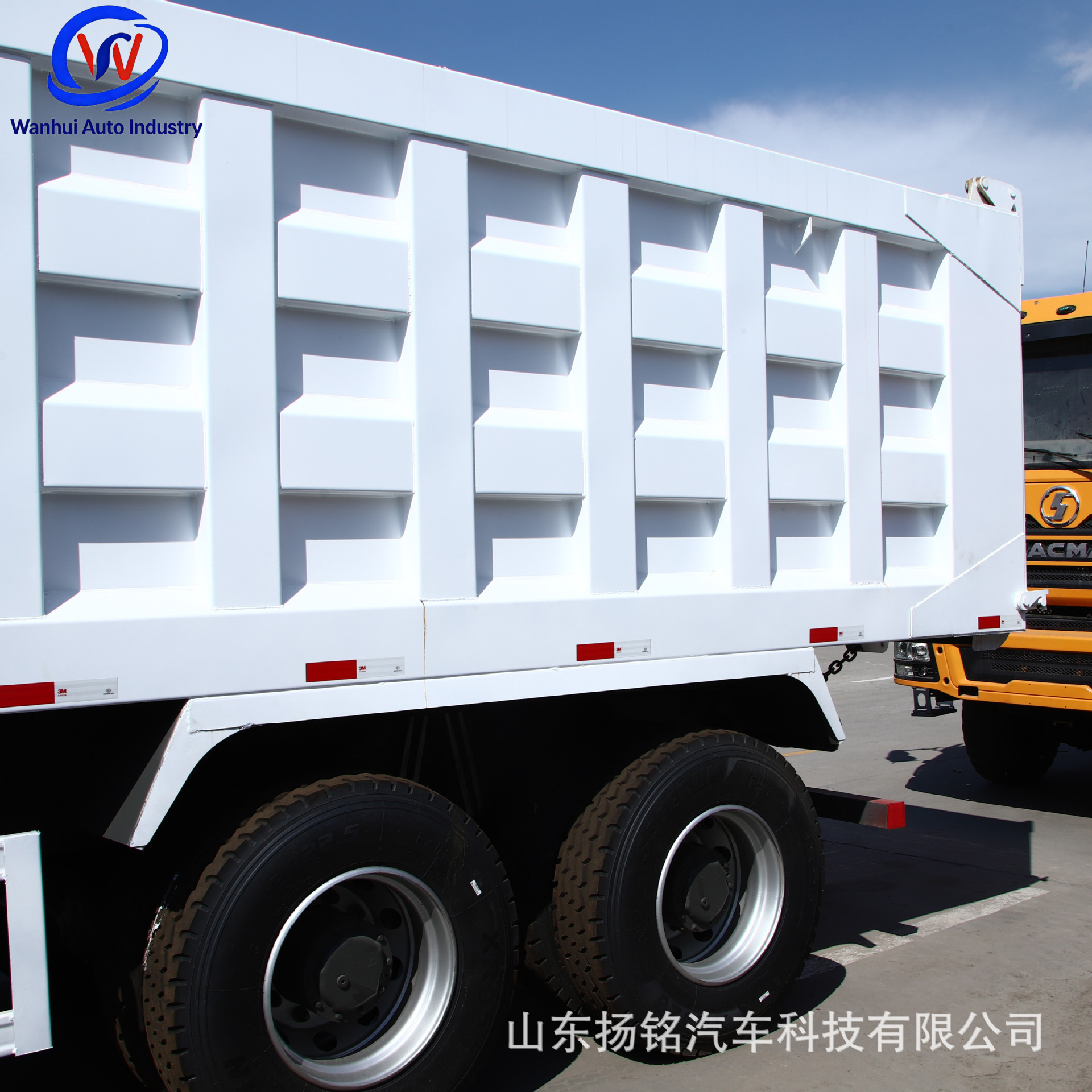 Howo 6×4 White Refurbished Dump Truck, Almost New, Overseas Version, Engineering Transport Dump Truck