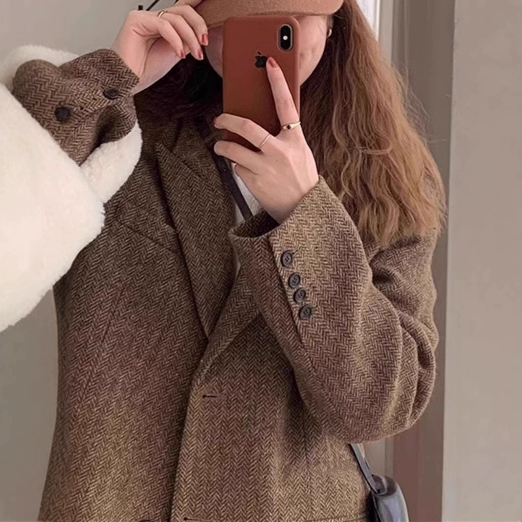 [Спот] 2024 большой размер осенний и зимний елочка костюм слегка толстый средний шерстяной костюм куртка женский 9055