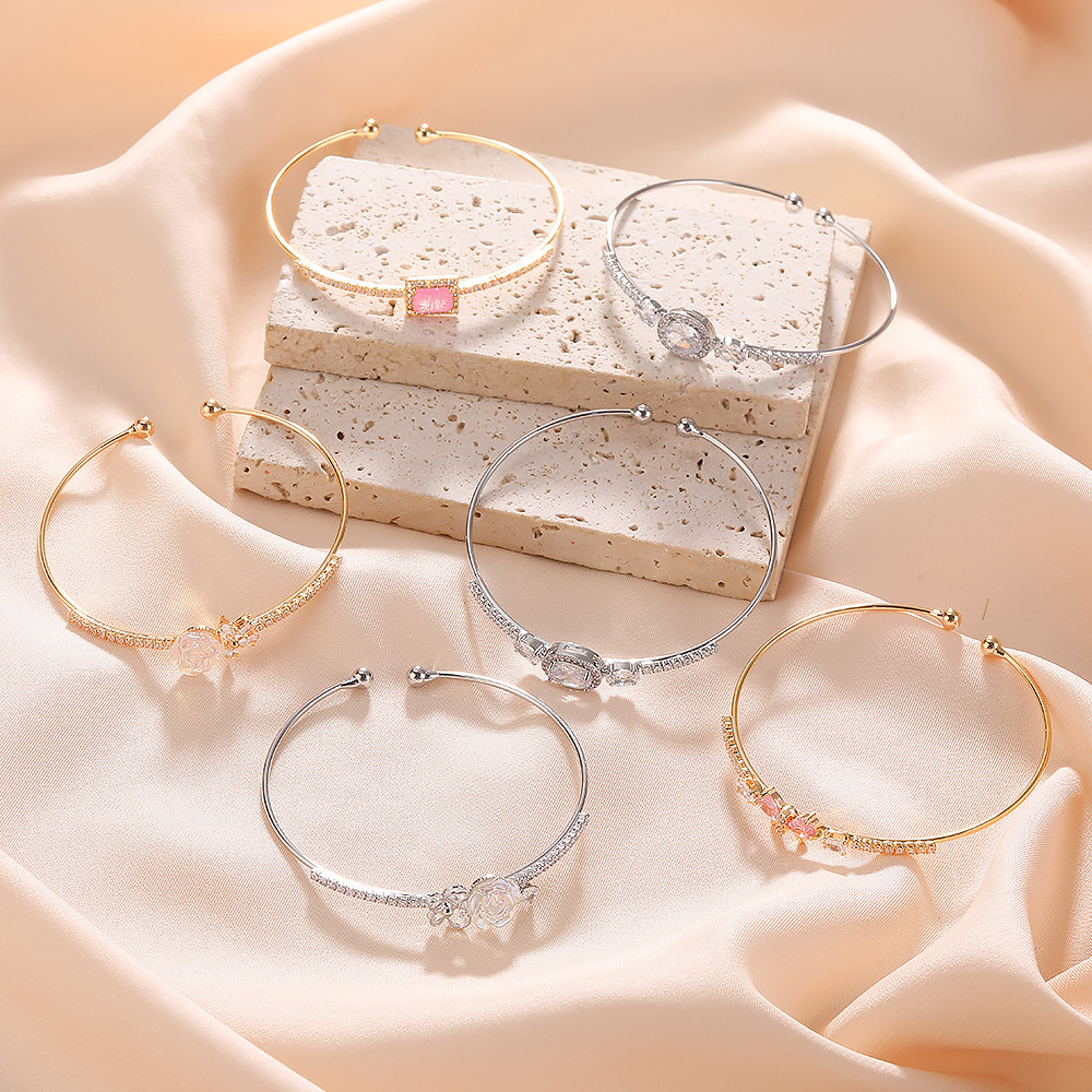 Explosive Rose Zircon Bracelet for Women, High-End Plain Ring Bracelet, Accessible Luxury Niche Heart Bracelet, New Jewelry