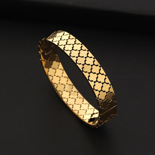 European and American cross-border honeycomb titanium steel hollow bangle fashionable niche design sense does not fade wholesale bracelet accessories wholesale
