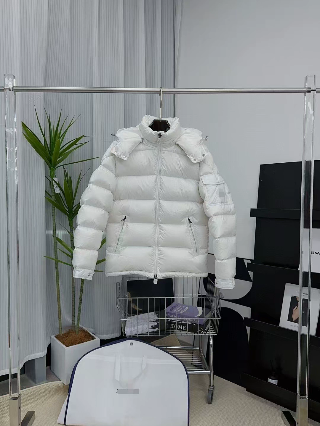 Утепленная куртка (Мая) унисекс, легкая компактная, несколько цветов, размеры XS–XXL