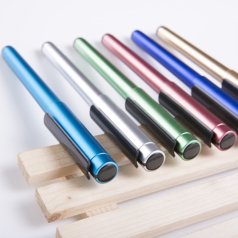 Nuevo bolígrafo publicitario personalizado LOGO bolígrafo de agua de carbono bolígrafo neutro personalizado bolígrafo de código QR bolígrafo de firma de agua