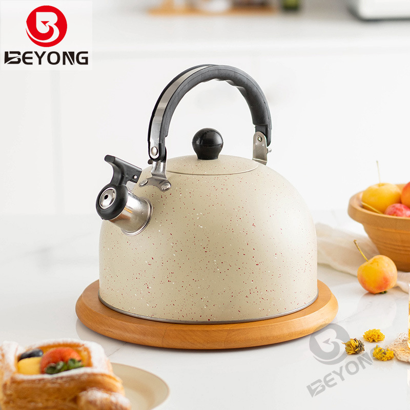 託管米白噴漆摺疊手柄鳴笛燒水壺亞馬遜鳴音壺歐美輕奢2.5L響水壺