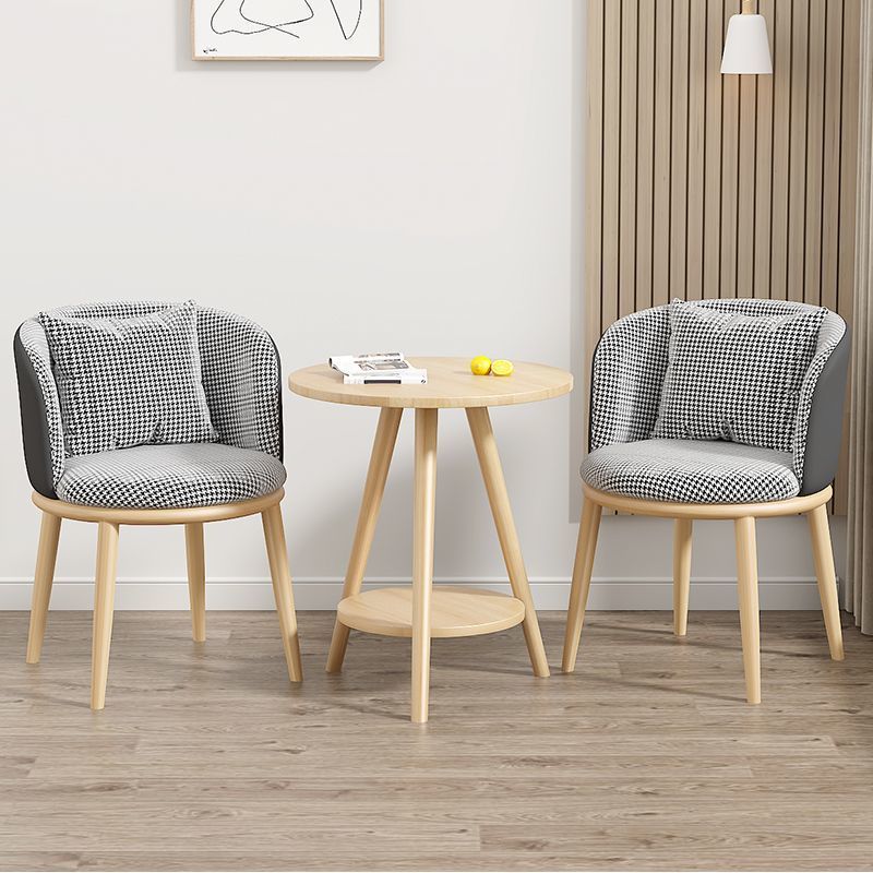Mesa y silla de ocio balcón sala de estar de lujo ligera mesa y silla combinación de hotel de alojamiento residencial negociación en línea mesa y silla set de tres piezas