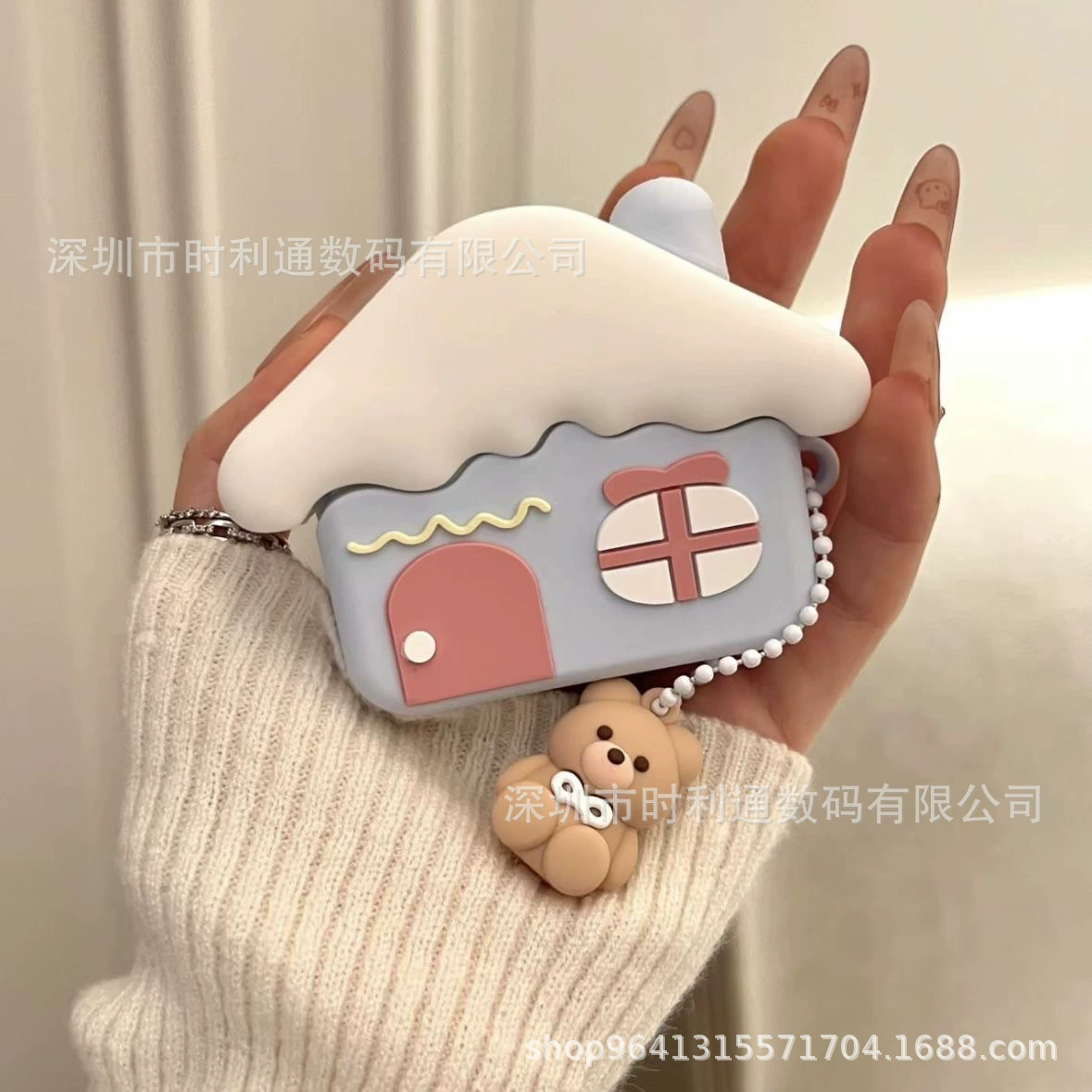 Силиконовый защитный чехол (совместим с Apple AirPods), 3D‑дизайны, с карабином или шнурком, лёгкий