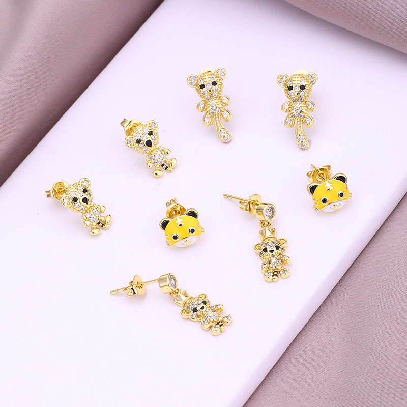 Fashion Cute Little Tiger Inlaid Zircon Copper  Drop Oil  Ear Stud Earrings display picture 5