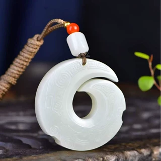 天然和田玉羊脂白玉时来运转吊坠复古回纹璇玑平安环玉佩带证批发