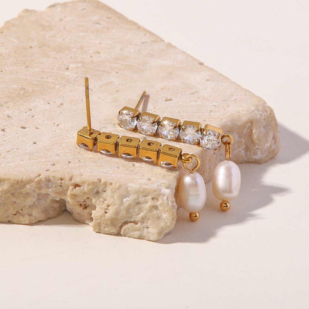 5g Weight PVD Coated Gold Plating Process 304 Stainless Steel Ear Needle Material 1 Pair Luxurious Geometric Inlay Stainless Steel Pearl Zircon Drop Earrings