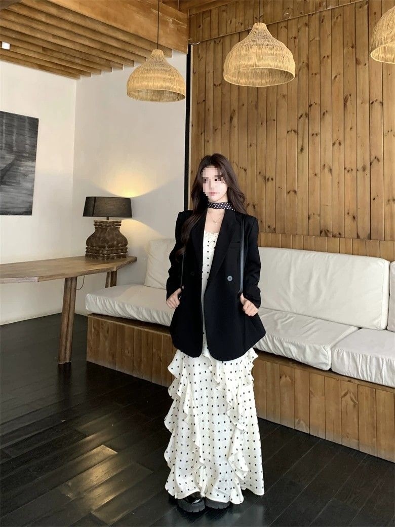 Váy maxi nữ thắt eo kiểu Pháp dây mảnh họa tiết chấm bi — Váy trắng gạo, Bộ đồ đen chi tiết 7