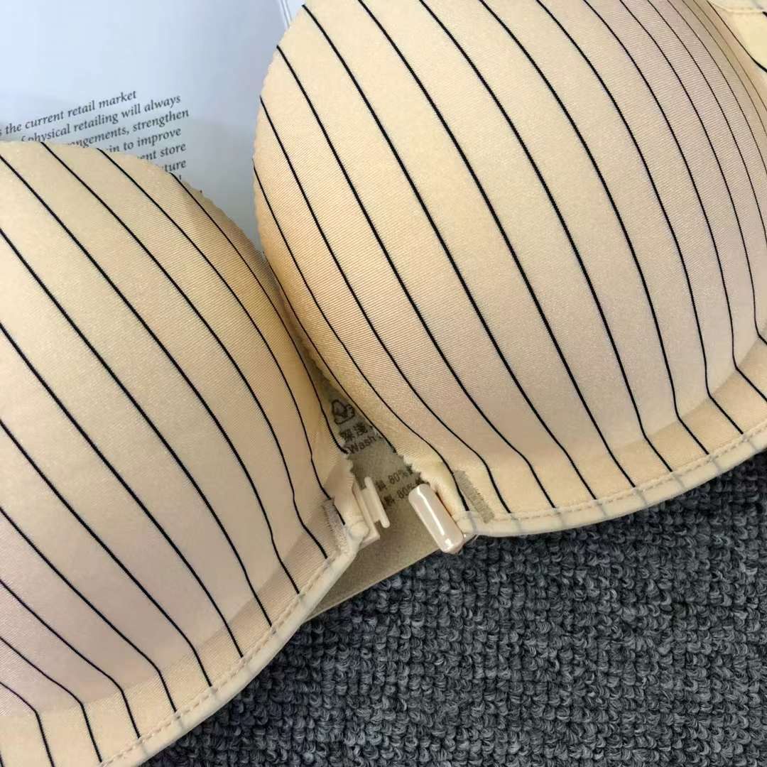 Filipina brillante hebilla frontal ropa interior sin costuras medio grueso de alta calidad se reunieron multi-color multi-tamaño sujetador inalámbrico al por mayor