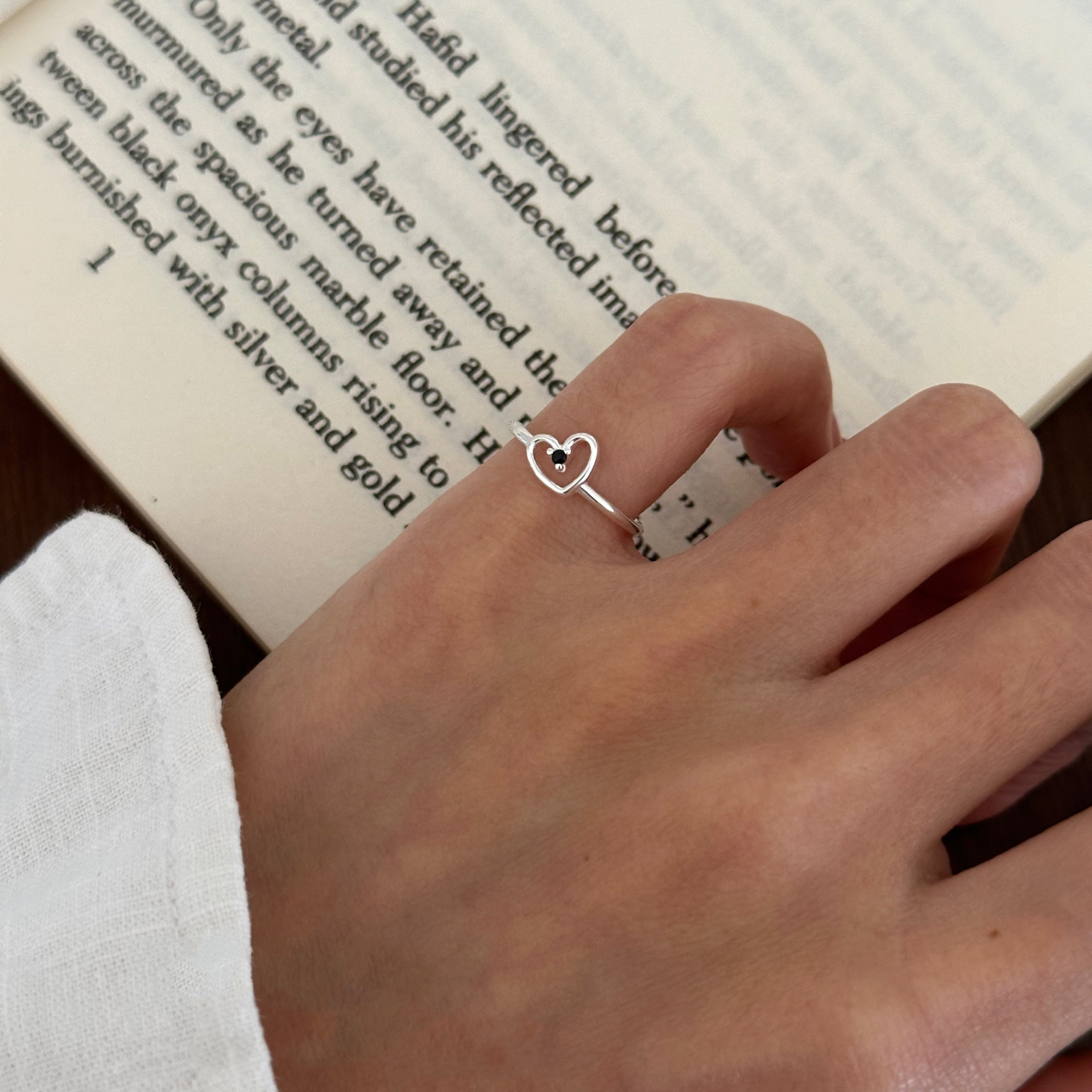 J6527 black diamond love