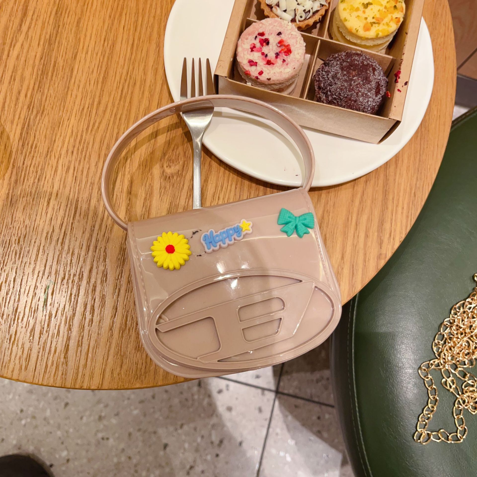 2025 Fashion New Style flower jelly Bag Mini Personalized PVC fashion single-shoulder crossbody women's bag DIY Makeup bag undefined