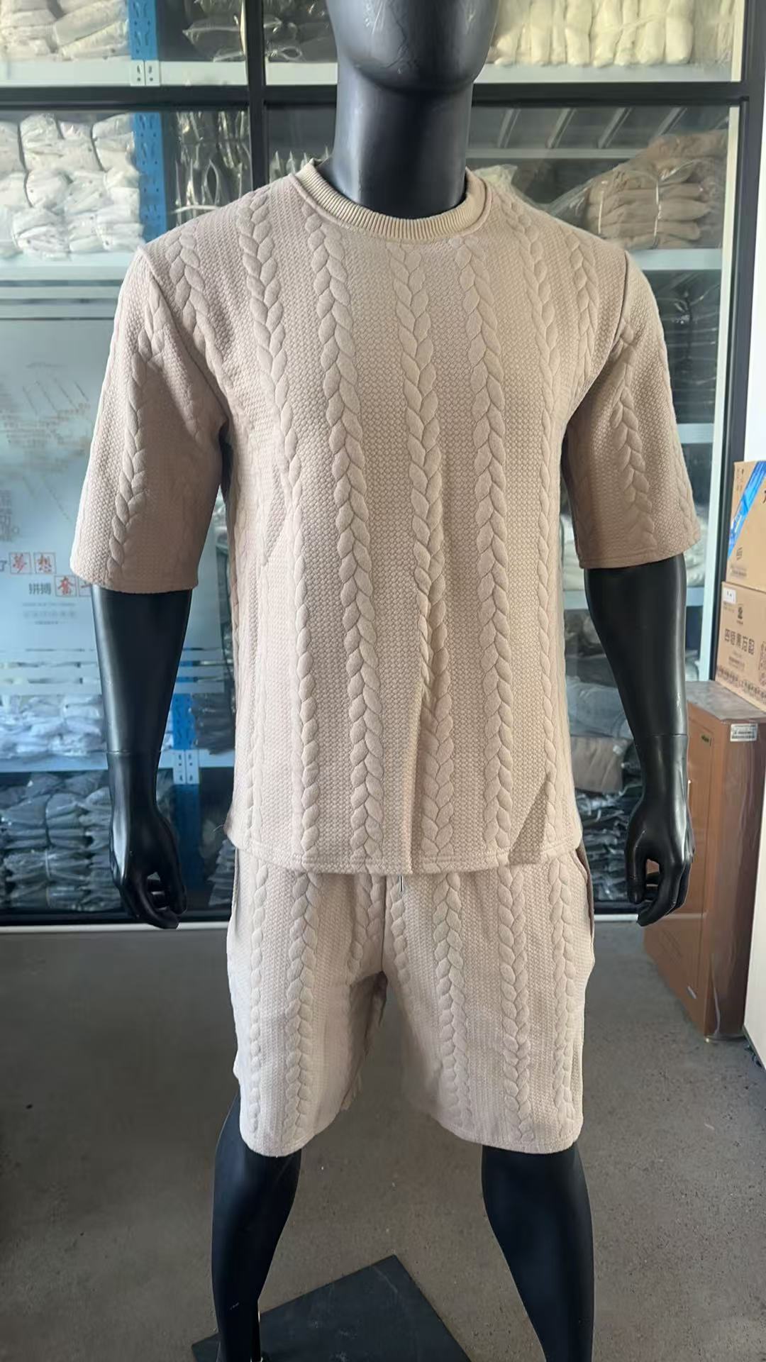 Men's Jacquard Knit Short Sleeve Tee And Shorts Set Solid Color Casual Summer Sport Outfit_viptrois.com