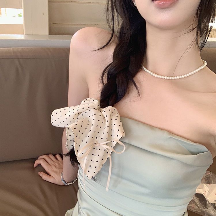 90#베이지색 폴카 도트 스퀘어 스카프 리본 약.