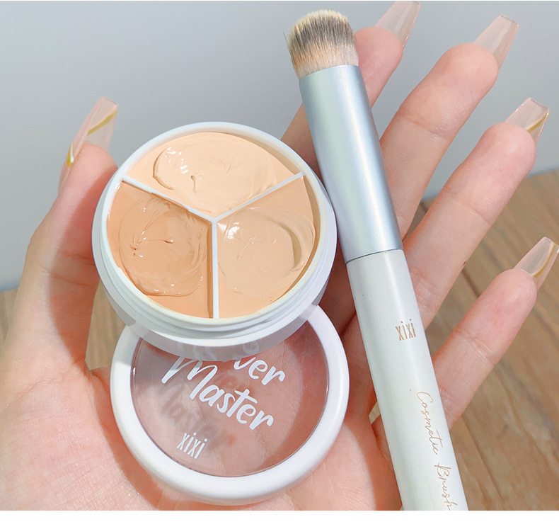 Makeup xixi Cleansing and Holding three-color Concealer for facial coverage of spots, acne marks, tear troughs and dark circles Item Picture