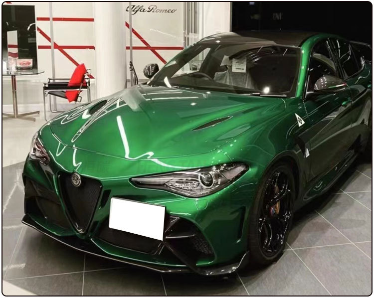 Suitable for Alfa Romeo Giulia carbon fiber modified bumper upgrade GTAM front bumper small surround