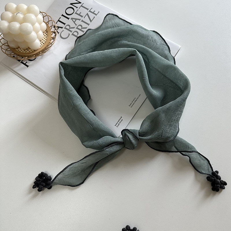 Women's Elegant Simple Style Solid Color Cotton Silk Scarf display picture 5