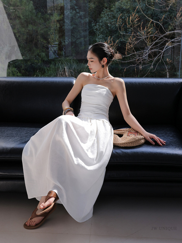 JWUNIQUE酒窝时尚超火套装女2025夏季白色抹胸阔腿裤半身裙两件套|undefined
