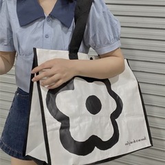 Korean Style Minimalist Ins Black and White Floral Large Capacity Tote Shopping Bag Single Shoulder Medium Size Eco-Friendly Shopping Bag