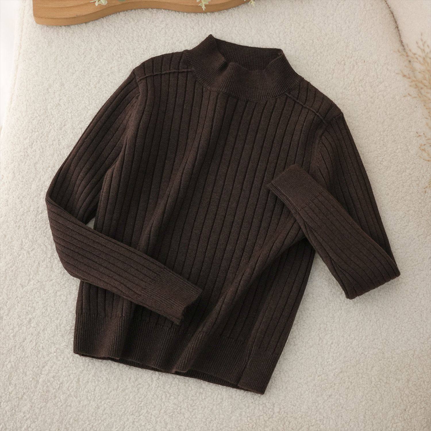 2025 otoño y invierno nuevo suéter de cuello medio alto para niños, hombres y mujeres con una camiseta de lana sólida