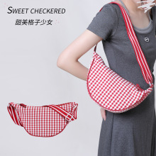 格子包包斜挎包女小包2025新款格纹帆布包ins韩系休闲月牙饺子包