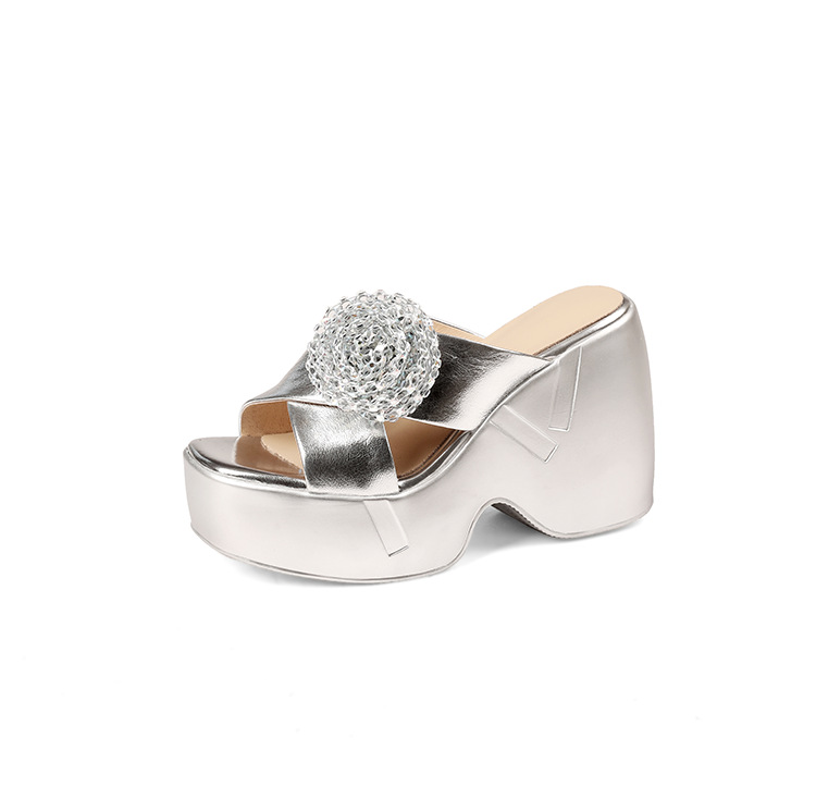 Dép sandal nữ quai chữ V đế xuồng cao gót 9 cm — màu đen, bạc chi tiết 26