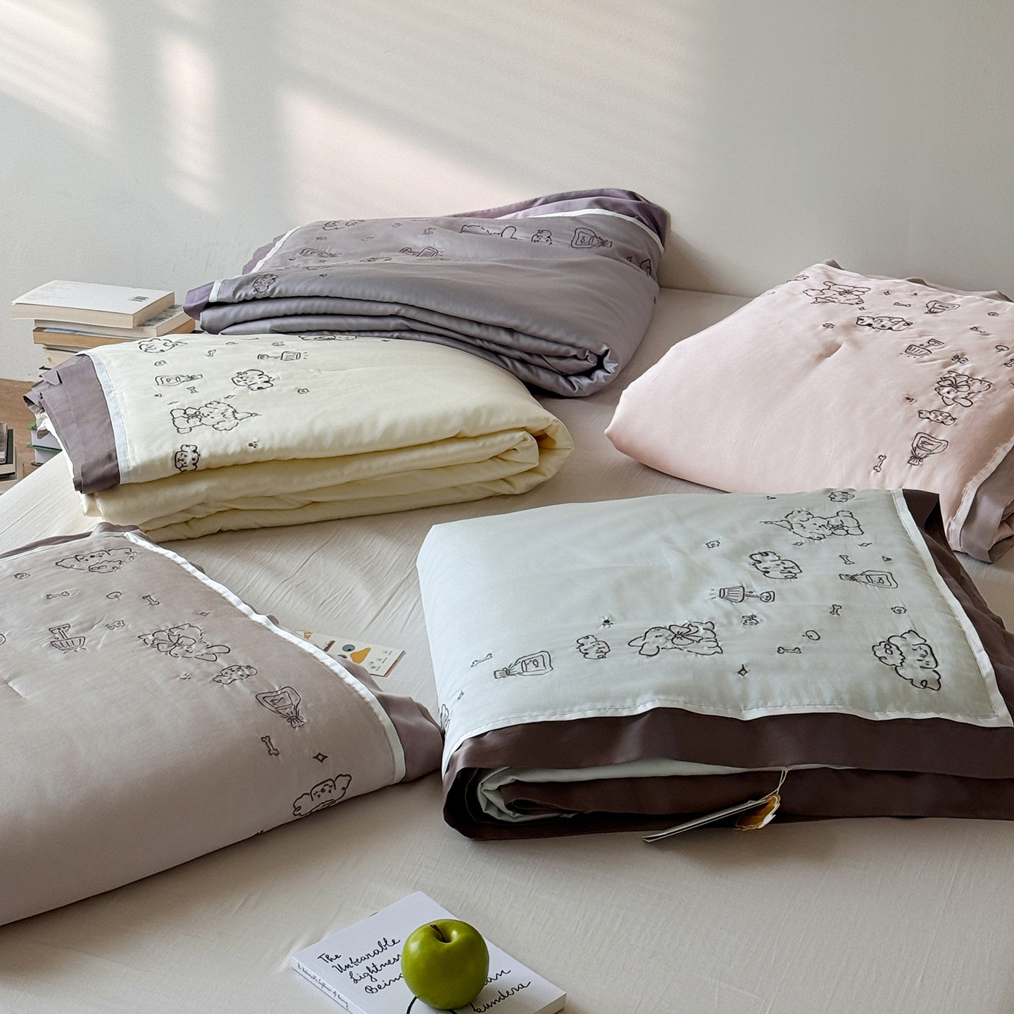 Korean Style Dog Themed Bedding Set With Bed Sheet And Covers_voghion.com
