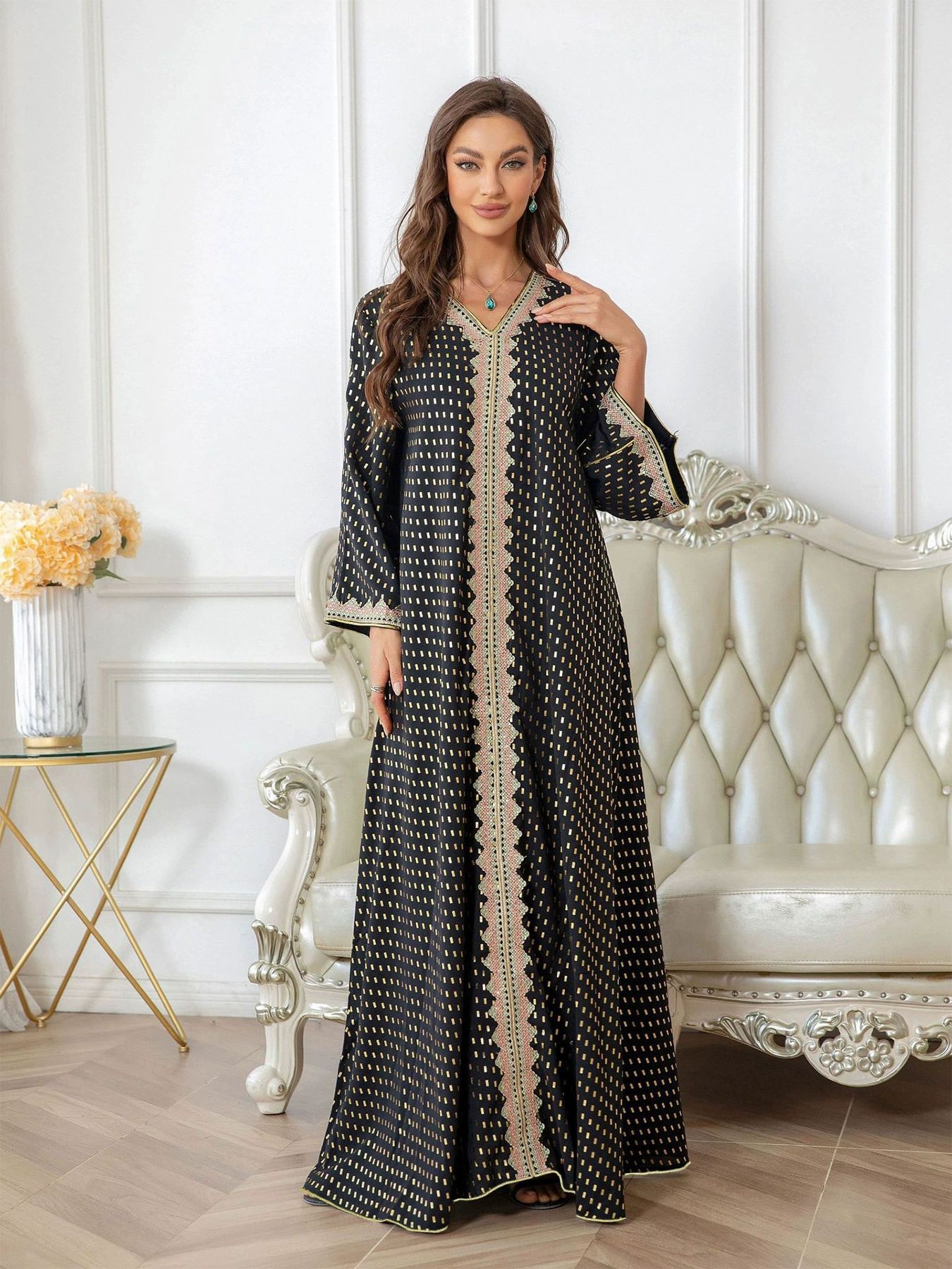 Elegant Muslim Robe With Gold Embossing And Lace Detail_voghion.com