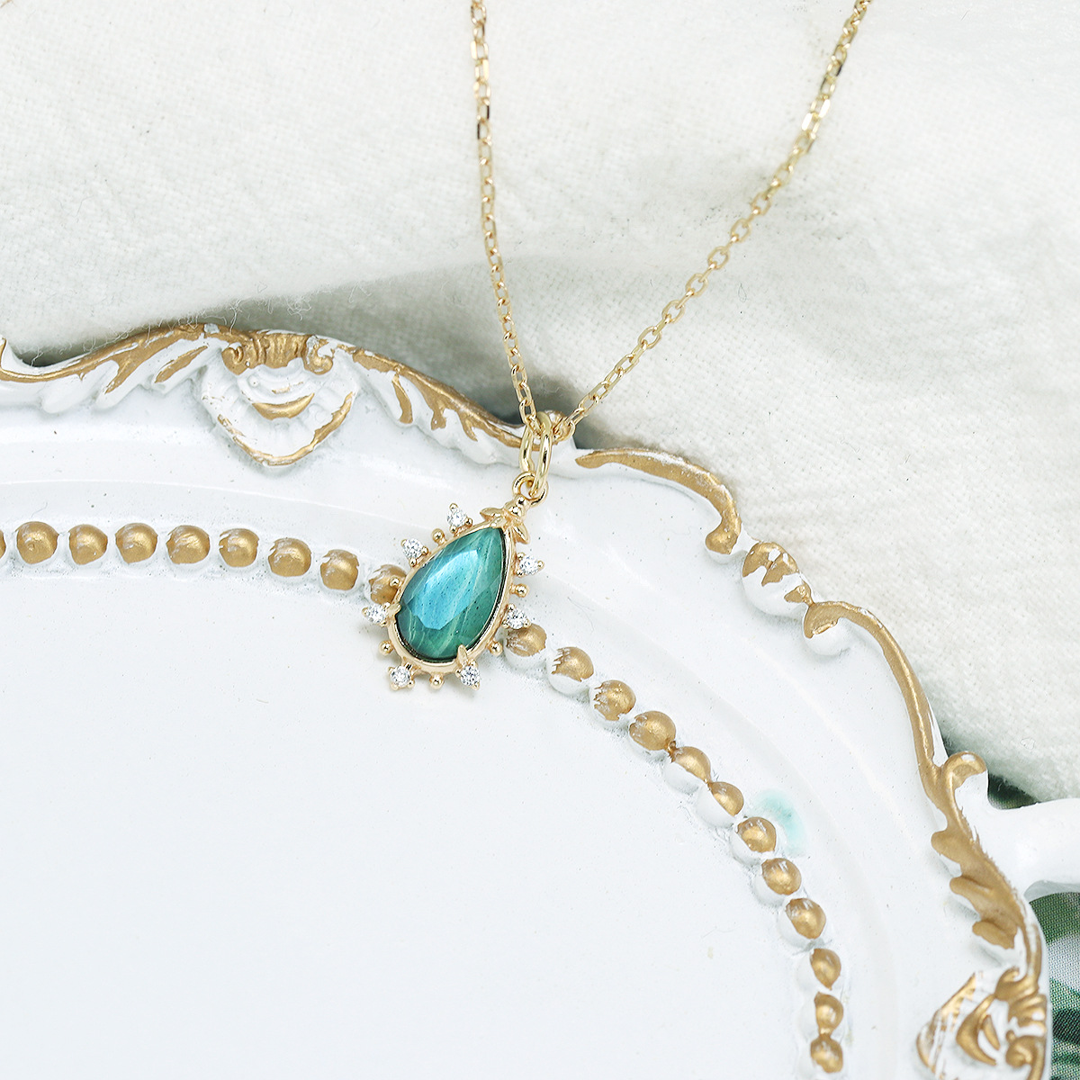 Casual, Holiday Occasion 1 Piece 925 Sterling Silver Geometric 925 Sterling Silver Cable Chain Pendant Necklace