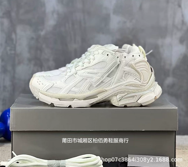 Original label, original box, pure original B family daddy shoes, Paris seventh generation jogging shoes, RUNNER, distressed, heightening sneakers for men and women