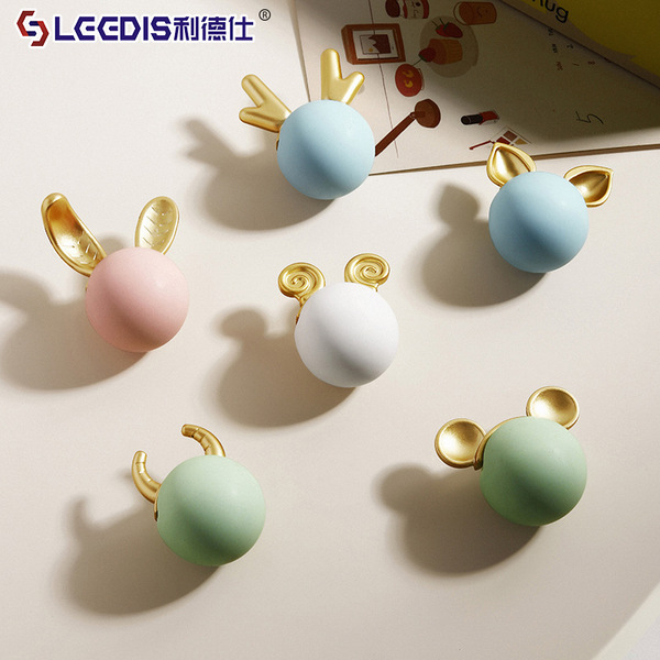 Factory Direct Selling Cabinet Hand Hand Cartoon Color Ceramic…