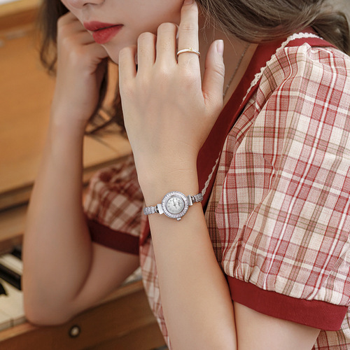 SKHL Time and Space Corridor Women's Watch  New Exquisite Watch Women's Niche Compact Bracelet Watch Women's Watch