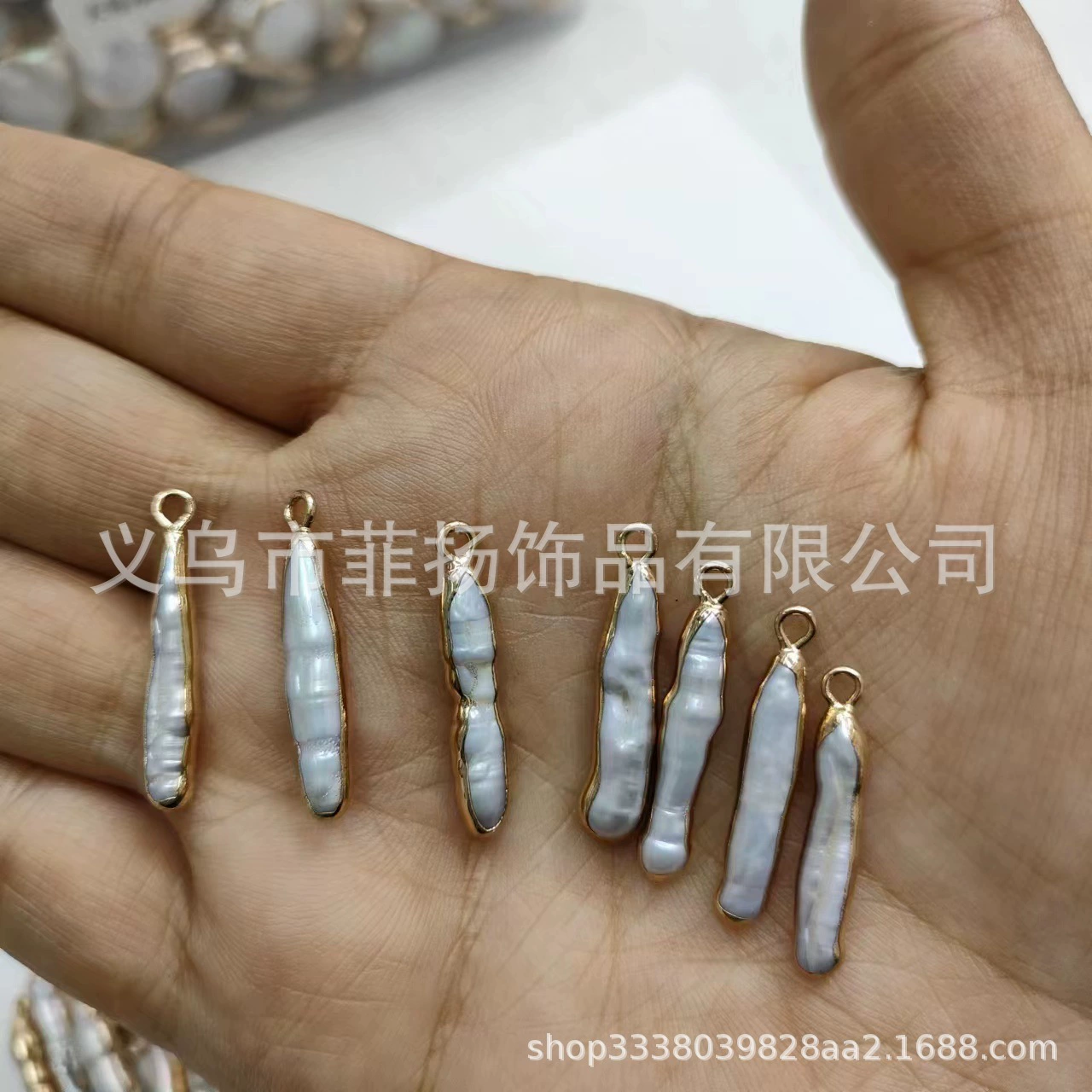 Natural Freshwater Pearl top Golden Bringing Drink Drink Drink Drink Badpigs Irregular Pearl DIY DIY