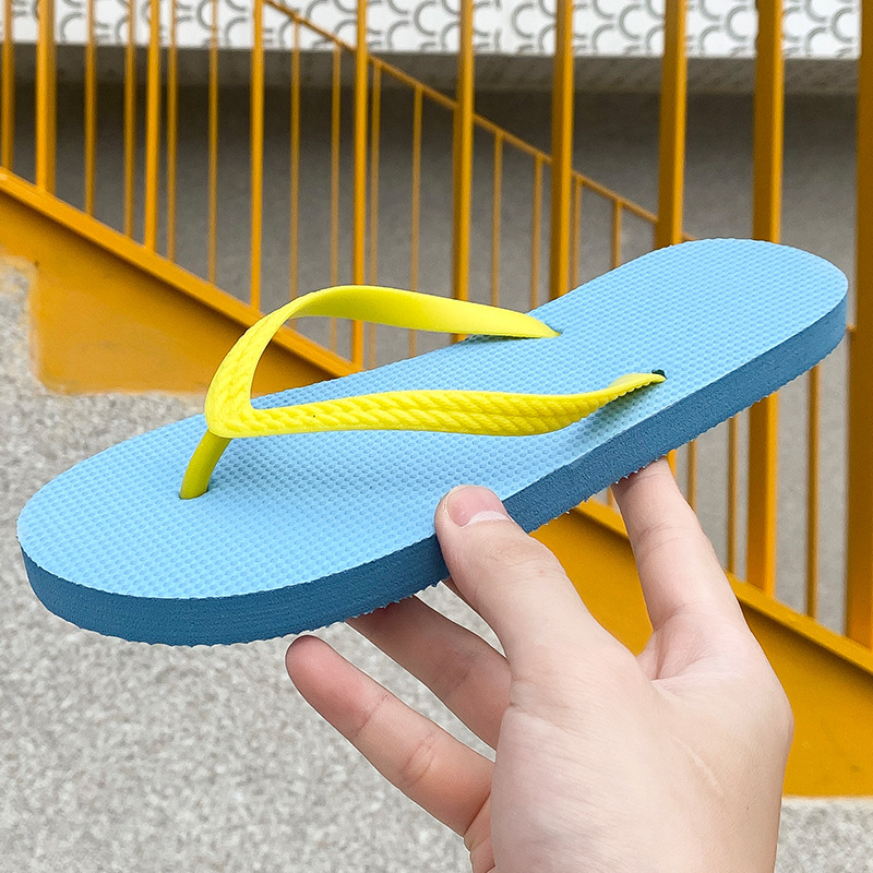 Chanclas zapatos de playa para mujer verano coreano nuevas sandalias y zapatillas de baño moda junto al mar chanclas de color sólido zapatos de mujer