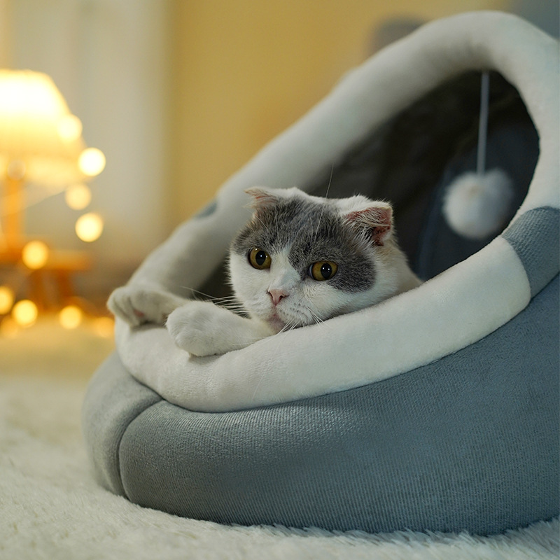 Winter Fleece Semi-closed Warm Cat Bed Soft and Comfortable Deep Sleep Removable and Washable Simple Grey Cute Cat Bed