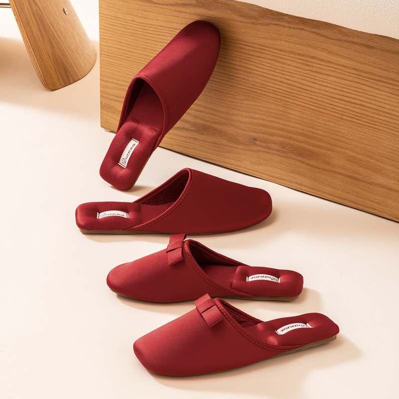 Light Luxury Style Silks and Satins High-End Indoor Women's Autumn and Winter Home Use Tendon Bottom Non-Slip Floor Toe Wedding Slippers