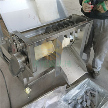 荣成市生产冰冻带鱼段设备 切割冻鱼段机 连续式冻带鱼切段机