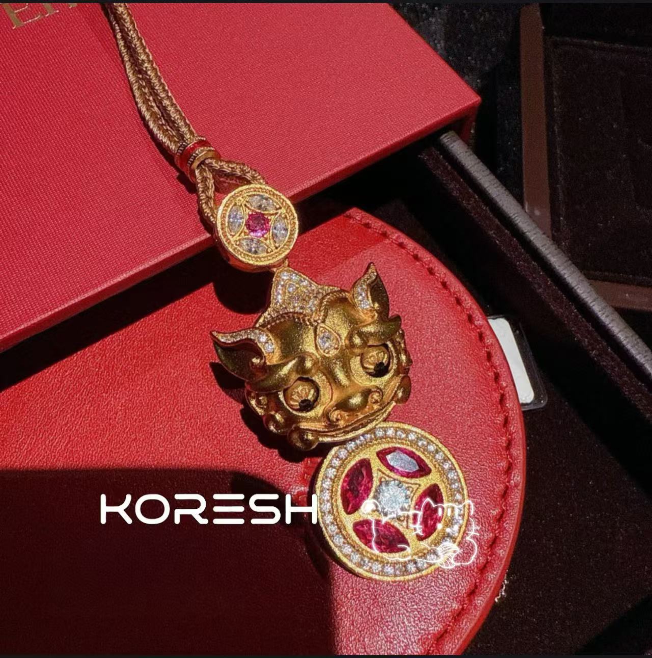古法金色鎏金貔貅红刚玉锆石项链 新中式  錾雕古币貔貅宝石项链