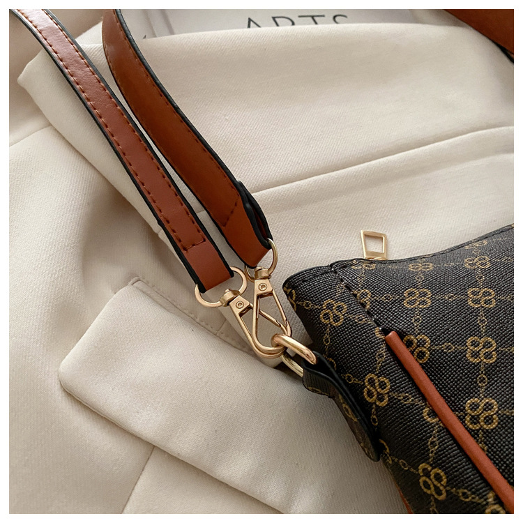 Cross-border retro trend small square bag for women, new fashionable printed French small square bag, niche and stylish single-shoulder crossbody bag undefined