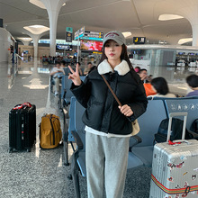 韩国高级感短款翻领羊羔毛外套女冬2025新款小个子PU质感防风棉袄